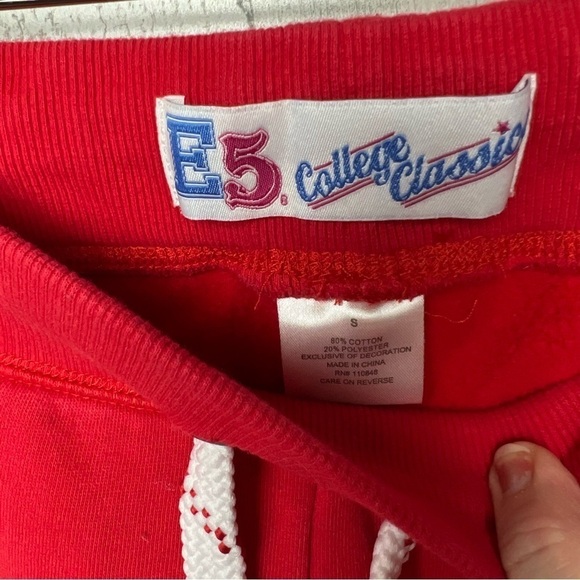 Wisconsin WI Badgers UWM Red Sweatpants Women’s SZ S Bucky Bling College Classic - Picture 2 of 9